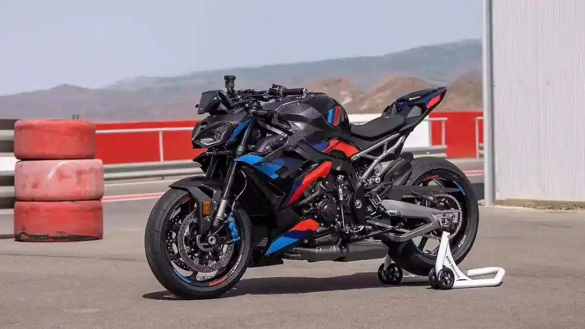 BMW M 1000 R