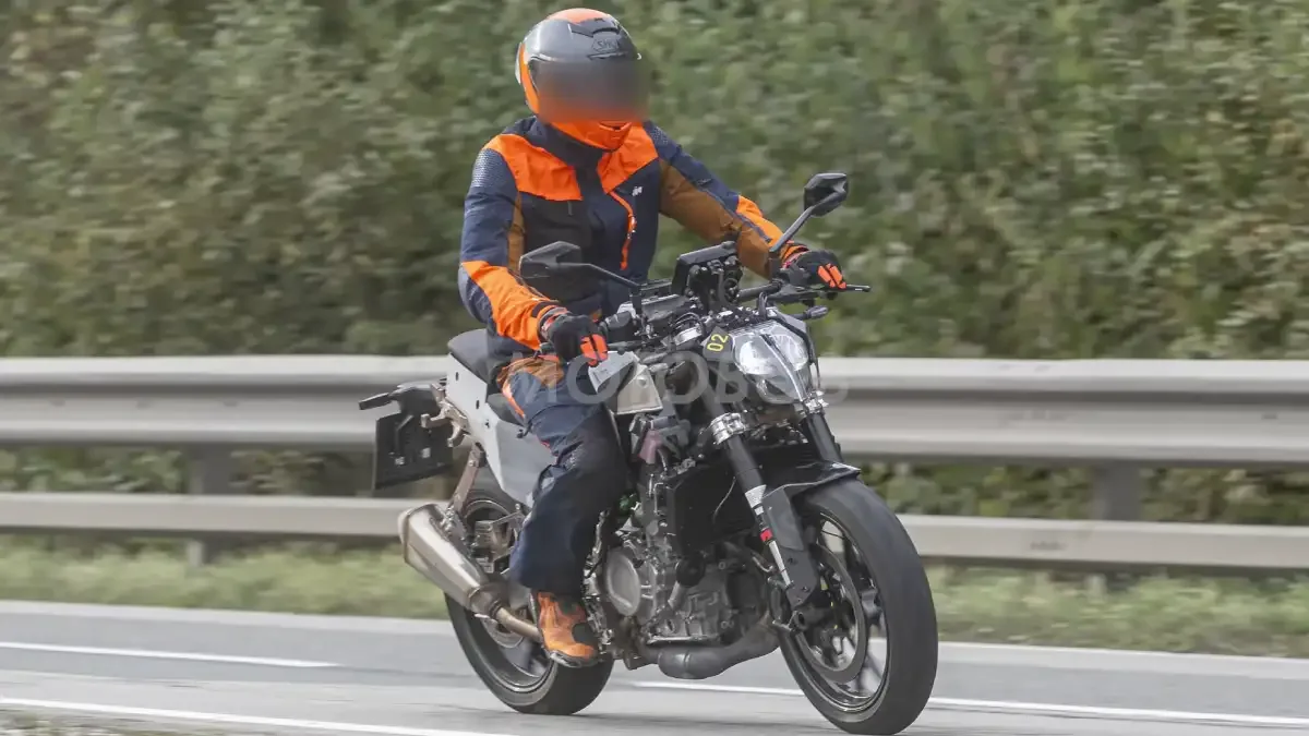 KTM 490 Duke Spotted Testing